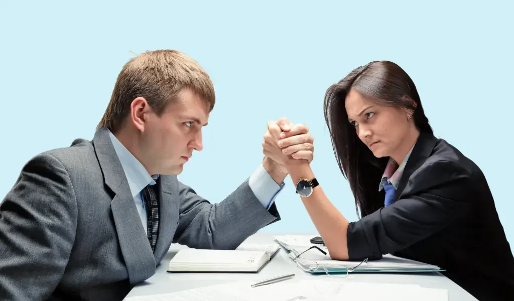 ajusta la competitividad externa